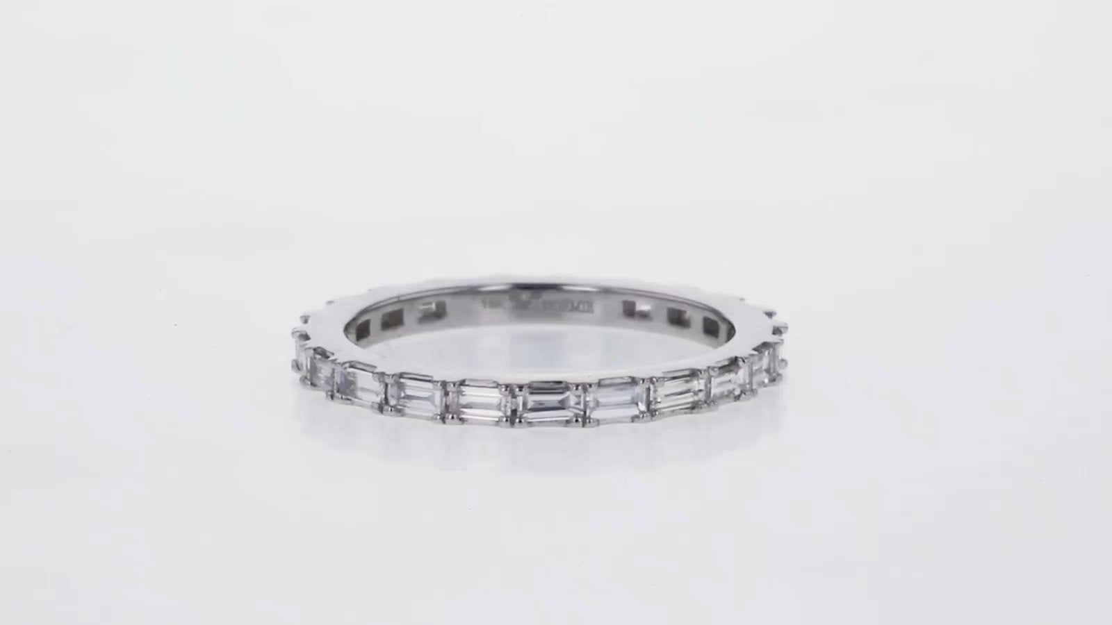 https://cdn.shopify.com/s/files/1/1043/0216/files/SR02640Y-WG_2.mp4?17004468128192578003